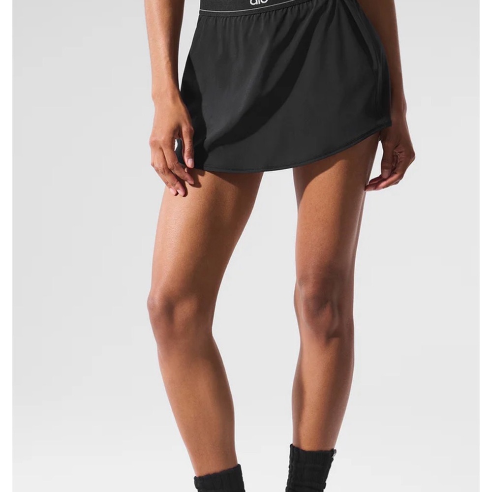 ALO Yoga match point Black Performance Skirt